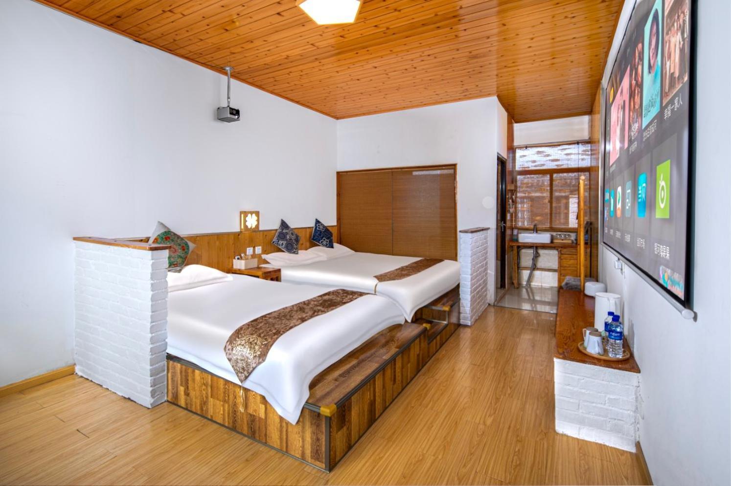 Dali Buxianshan Boutique Guesthouse-In Dali Ancient City,Near Three Pag Odas And Erhai Lake,Provide Tour Guide Service And Local Experience Dış mekan fotoğraf
