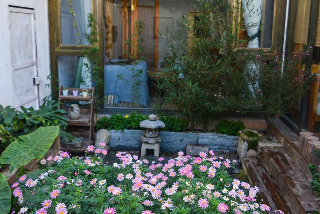 Dali Buxianshan Boutique Guesthouse-In Dali Ancient City,Near Three Pag Odas And Erhai Lake,Provide Tour Guide Service And Local Experience Dış mekan fotoğraf